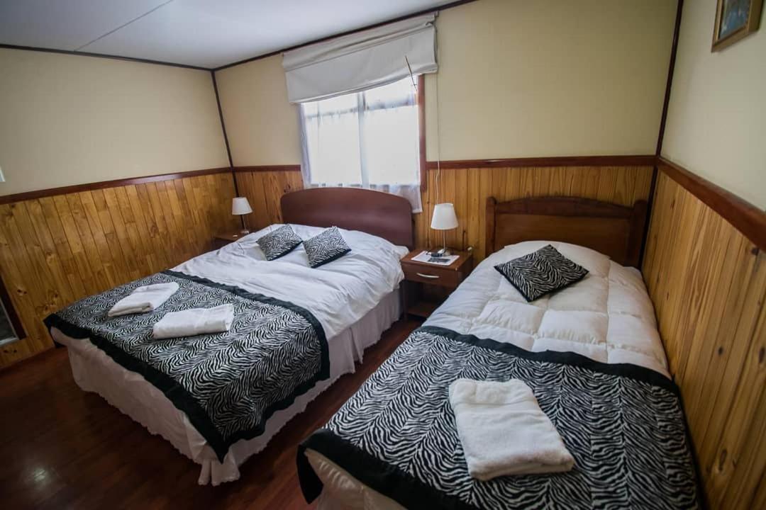 Hostal Alcazar Puerto Natales Zewnętrze zdjęcie
